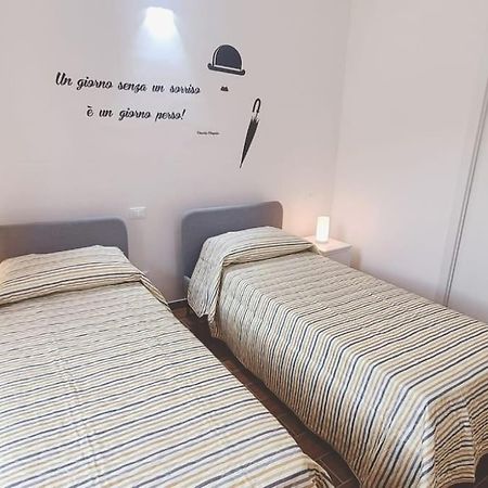 Dimora Del Cavaliere Apartment ลาควิลา ภายนอก รูปภาพ