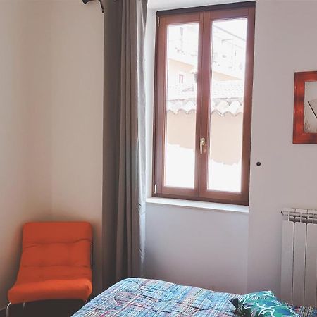 Dimora Del Cavaliere Apartment ลาควิลา ภายนอก รูปภาพ