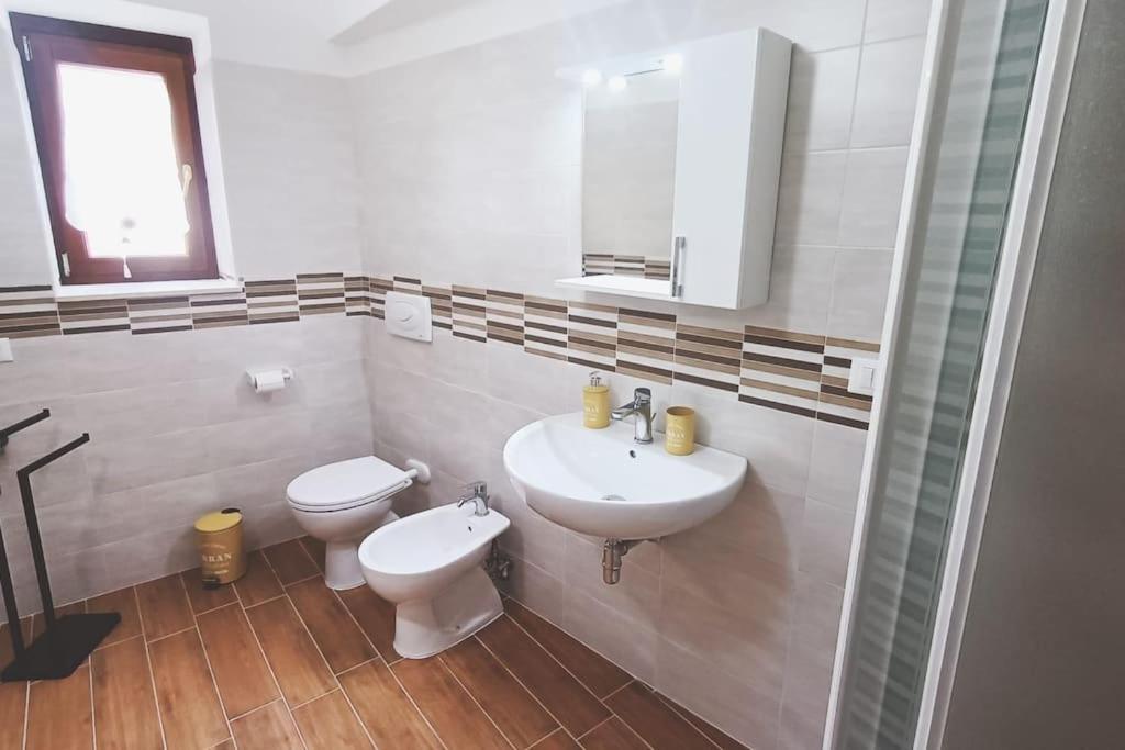 Dimora Del Cavaliere Apartment ลาควิลา ภายนอก รูปภาพ